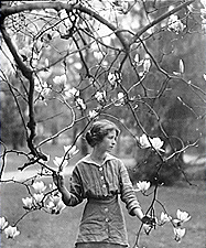 Arnold Genthe  Edna St. Vincent Millay  1914  gelatin silver print   Library of Congress